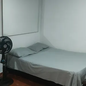 APARTAMENTO 2 a una cuadra de la playa Apartamento